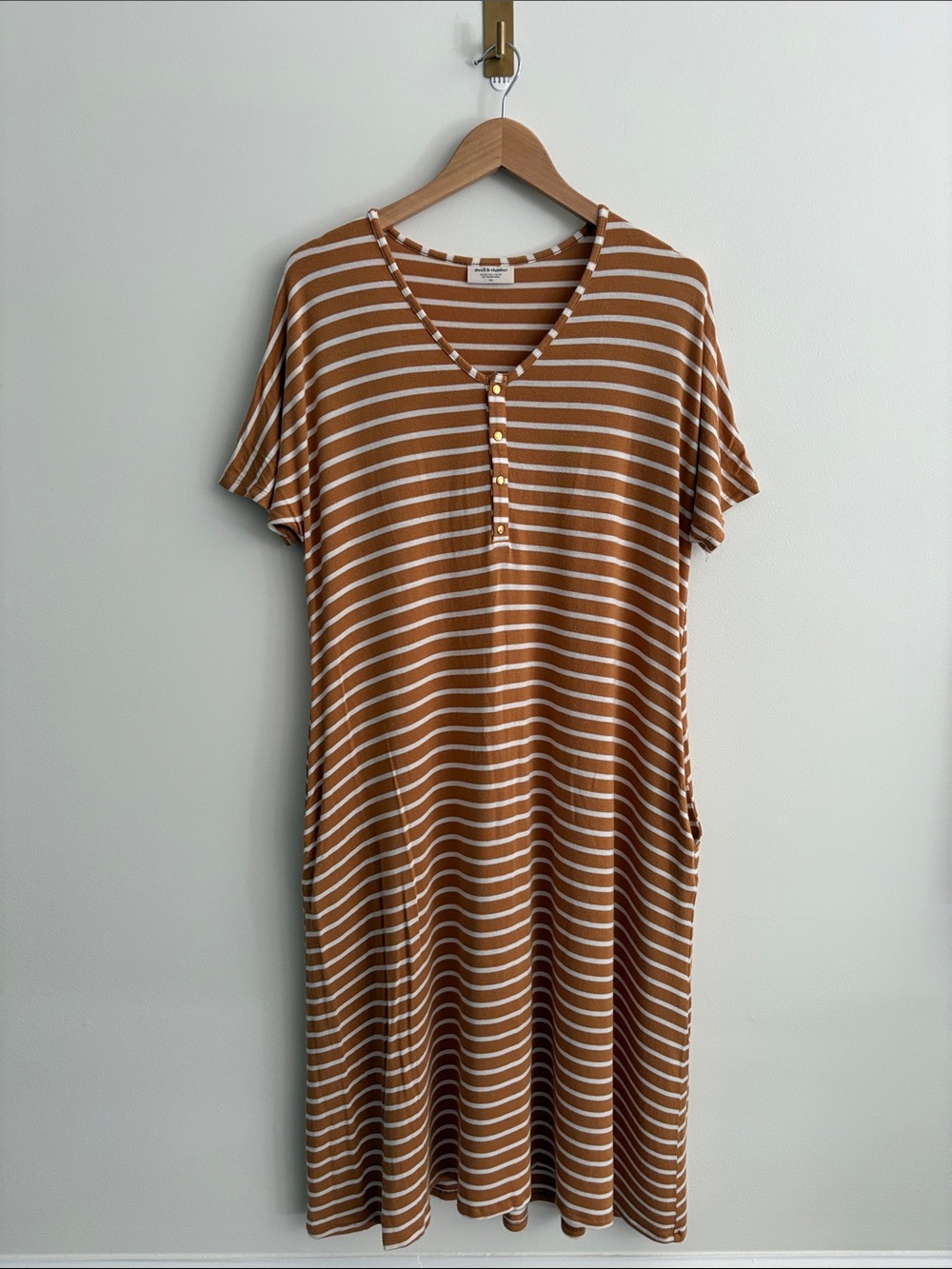 Dwell & Slumber Swing Dress in Tan White Stripe Lounge Casual Maternity Size M/L